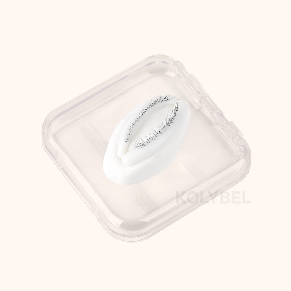 Kolybel Simulated eyelash extension practice module.Made of quality material, it is suitable for both beginners and advanced skill training.
