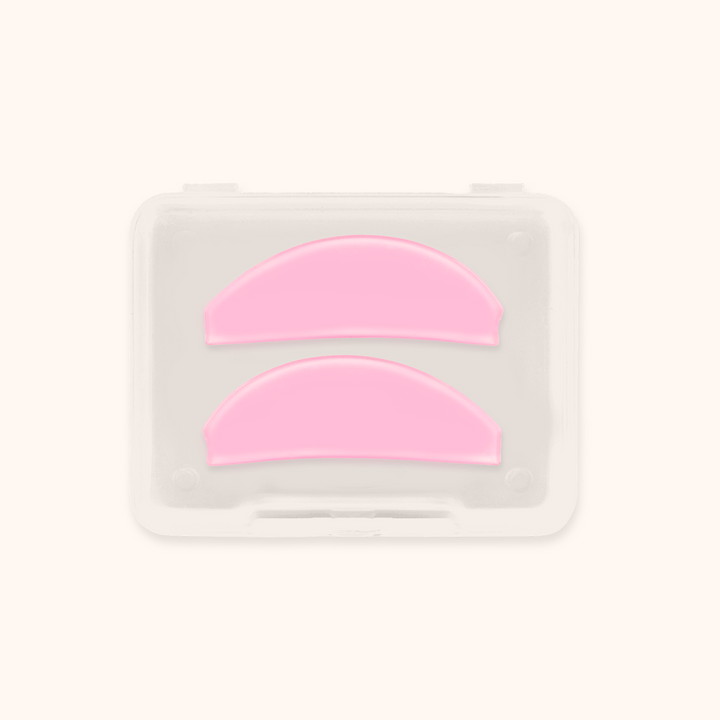 Reusable flat silicone lash lift shields. Slim fit design sits snugly on eyelids for even curl results, 3 color options, ideal for professional lash perm and lamination services.