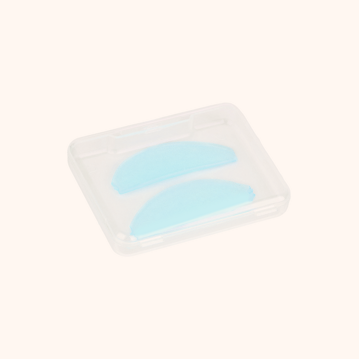 Reusable flat silicone lash lift shields. Slim fit design sits snugly on eyelids for even curl results, 3 color options, ideal for professional lash perm and lamination services.